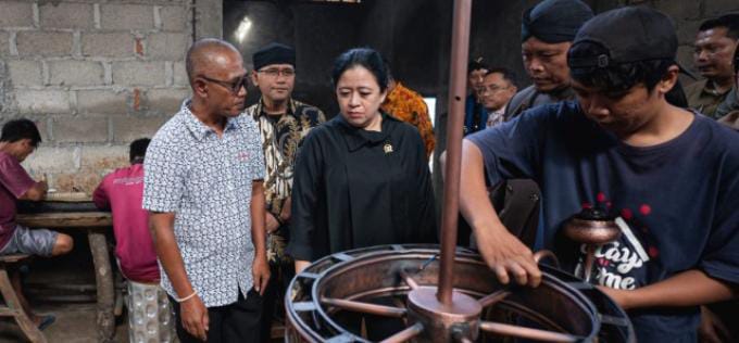 Puan Kunker ke Boyolali, Tinjau Desa Pengrajin Logam hingga Pengolahan Susu Sapi di ‘Cheese Park’