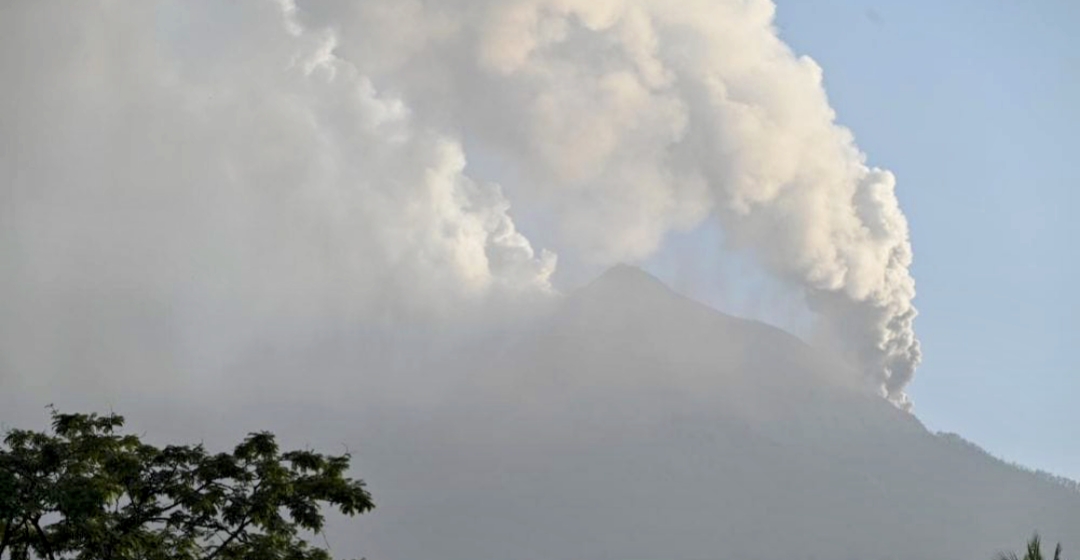 Status Gunungapi Lewotobi Laki-Laki Naik Level III, BPBD Flores Timur Lakukan Penanganan Darurat