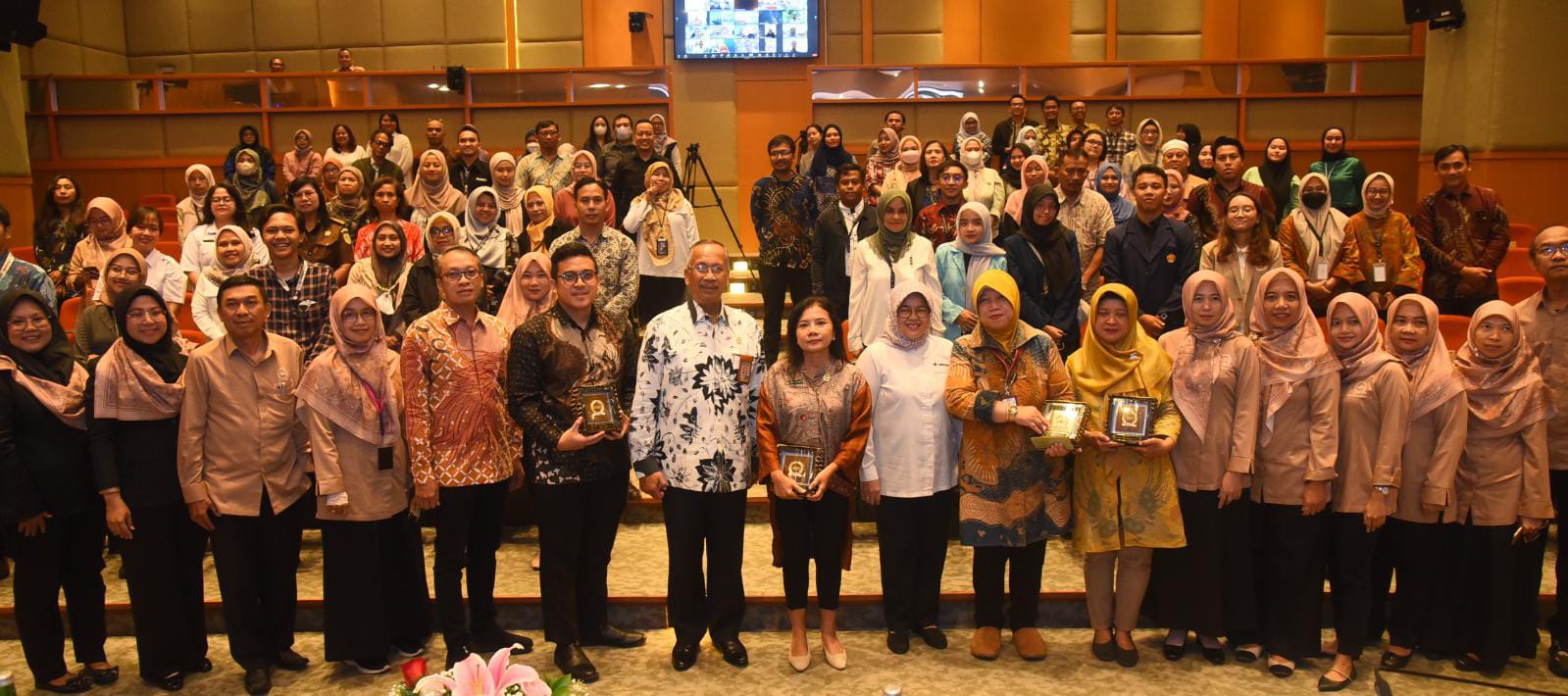 Gelar Seminar Strategi Layanan Informasi di Era Global, Perpustakaan DPR Perkuat Kolaborasi di Kancah Internasional
