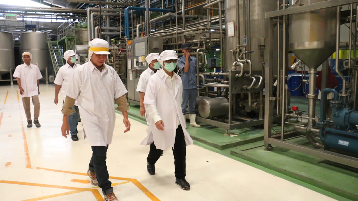 Pj. Gubernur NTT Ajak PT Great Giant Pineapple untuk Investasi Kembangkan Komoditas Buah di NTT