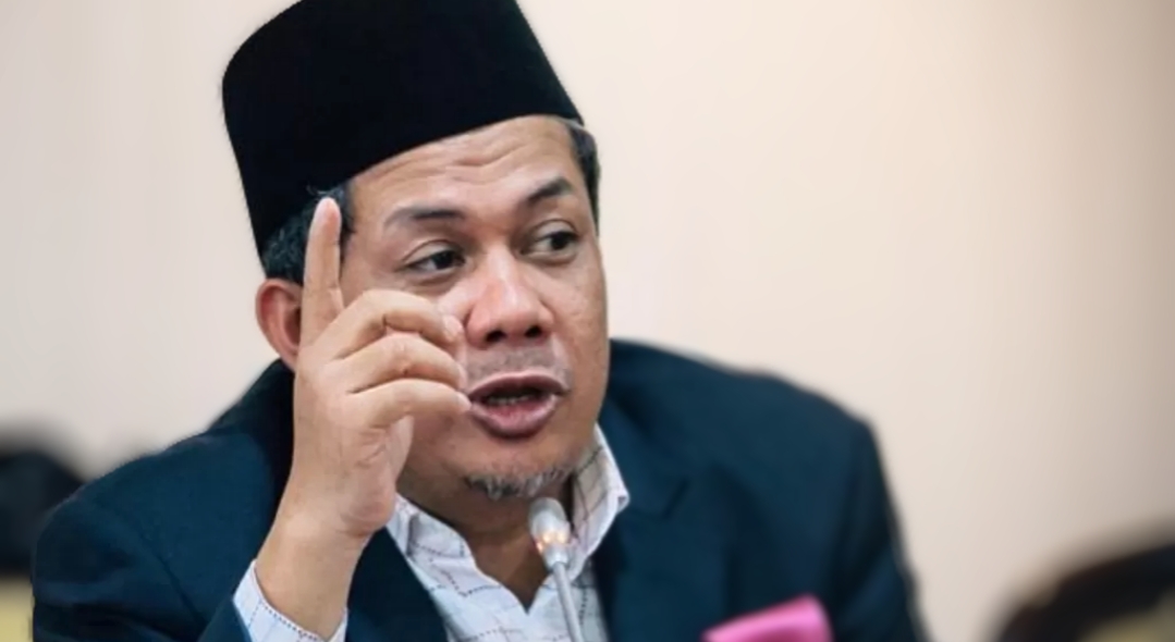 Berakhirnya Pesta Guru Besar, Kampus Terlambat Mengambil Sikap?