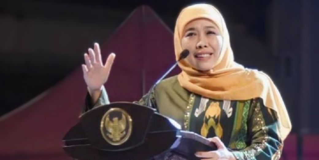 Jokowi Resmi Berhentikan Khofifah sebagai Gubernur Jatim