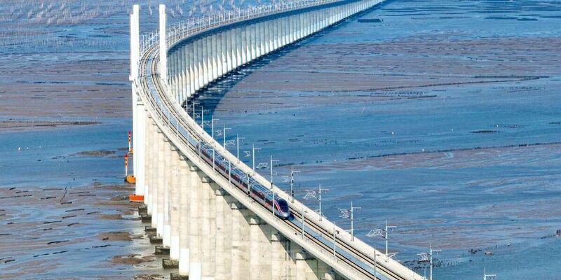Kereta Rel-Laut China Sukses Rampungkan 2.000 Perjalanan