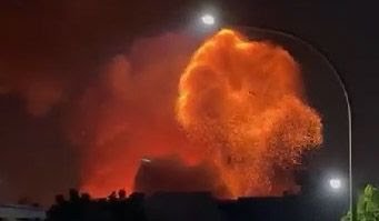 Dua Robot Dikerahkan Padamkan Kebakaran Ledakan Gudmurah Bogor