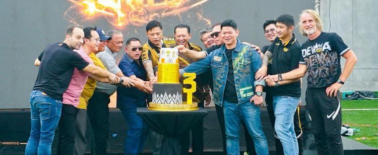 Hadiri HUT Club Dewa United, Ketua MPR RI Bamsoet Apresiasi Kiprah Peningkatan Prestasi Sepak Bola Nasional