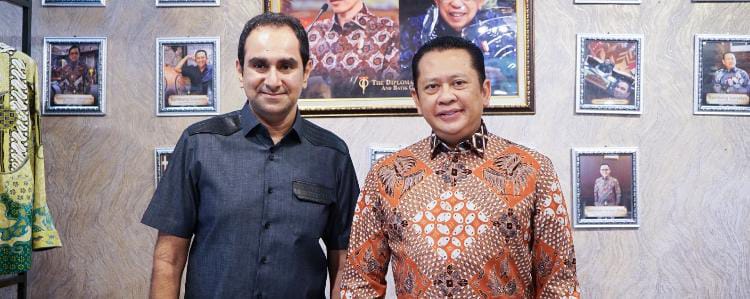 Kunjungi The Diplomat Tailor and Batik Gallery, Ketua MPR RI Bamsoet Ajak Lestarikan Batik Indonesia