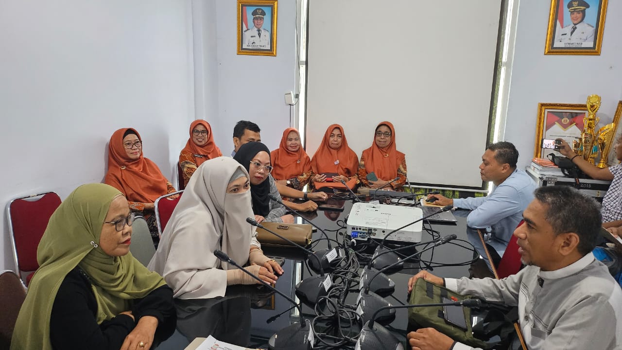 Balitbangda Kota Makassar Bikin Podcast Sekolah "CARIMA"