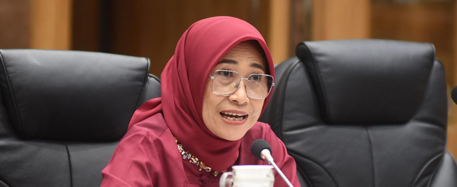 DPR Minta Pemerintah Percepat Pengesahan Thom Haye, Ragnar Oratmangoen dan Maarten Pae Jadi WNI