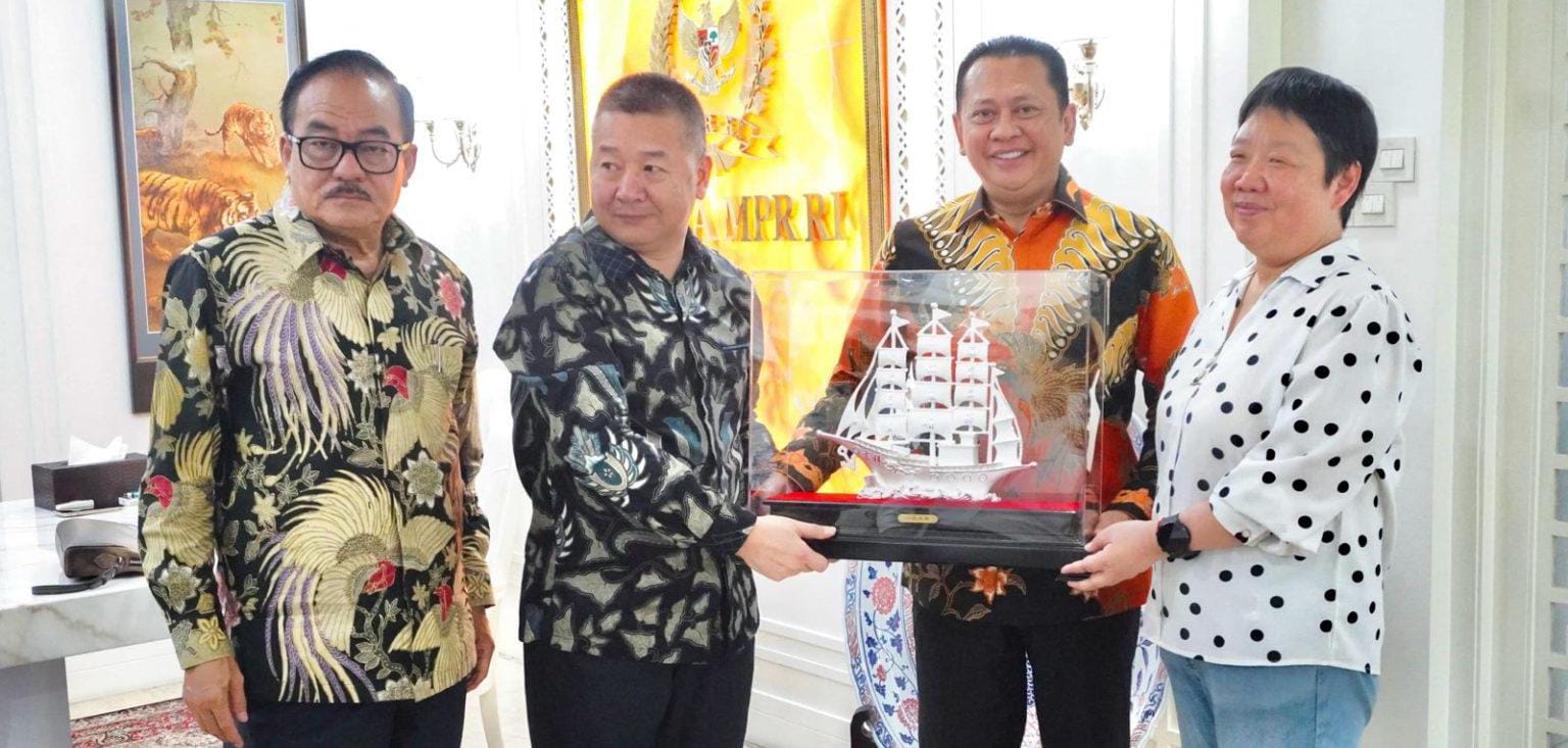 Menerima Investor China, Ketua MPR Dukung Smelter Nikel dan Pabrik Baja di Sorong