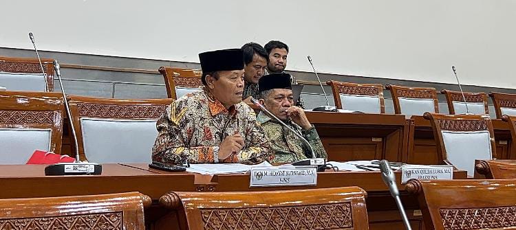 HNW Kritisi Hilangnya Frasa Perkawinan yang Sah dari RUU KIA dan Tegaskan Pentingnya Cuti Bagi Suami dari Ibu Yg Melahirkan