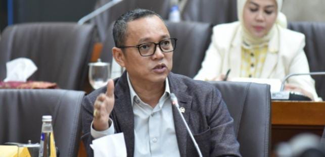 Jelang Arus Mudik, Deddy Sitorus Ingatkan Pertamina Antisipasi Antrean Panjang di SPBU