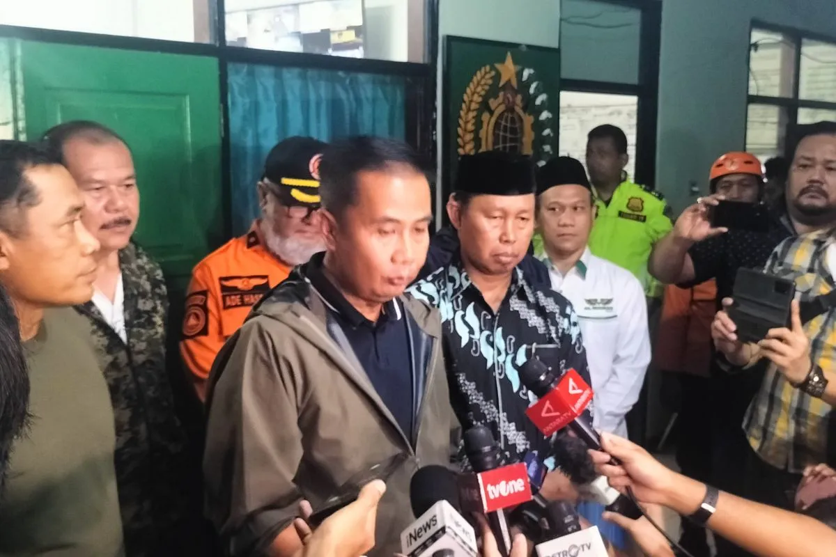 Pemprov Jakarta-Pandam Jaya Pinjamkan Mobil Padamkan Kebakaran Gudmurah Bogor
