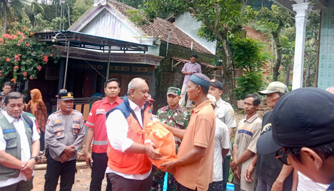 BNPB Dukung Penanganan Darurat Tanah Longsor dan Banjir Sragen