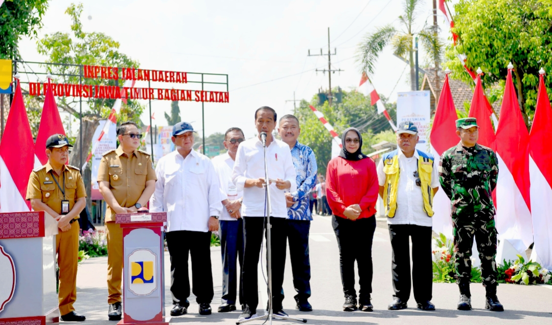 Presiden Jokowi Resmikan Inpres Jalan Daerah Provinsi Jatim