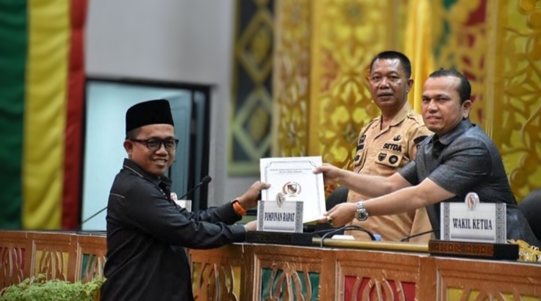 Rapat Paripurna DPRD Pekanbaru Laporan Kegiatan Reses Masa Persidangan ke-2 Tahun 2023-2024