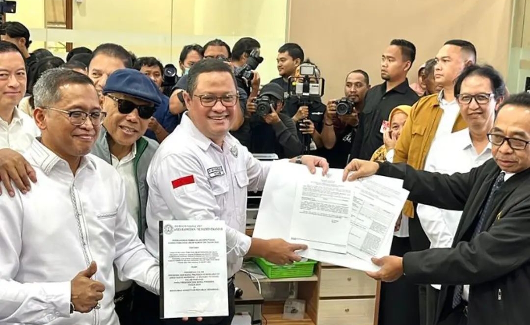 Tim Hukum AMIN Resmi Ajukan Gugatan atas Hasil Pemilu 2024