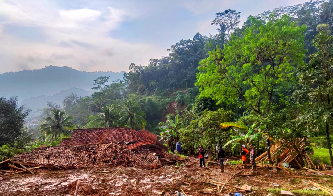Sembilan Orang Hilang, Kabupaten Bandung Barat dilanda Banjir dan Longsor