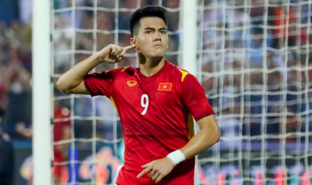 Striker Andalan Vietnam Akui Siap Taklukkan Garuda di My Dinh