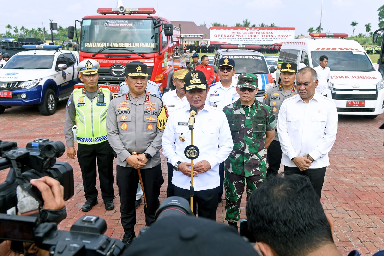 Gelar Pasukan Ketupat Toba 2024, Pj Gubernur Pastikan Pemerintah Berupaya Ciptakan Mudik Aman Ceria dan Penuh Makna