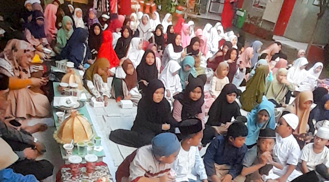 Murid-Murid SD Negeri Borong Makassar Diajak Tingkatkan Kegiatan Amaliah Ramadhan