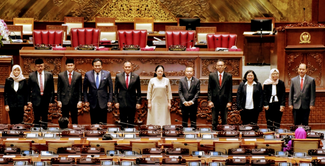 Tok.. tok...tok, DPR RI Setujui 7 Calon Anggota LPSK Periode 2024-2029