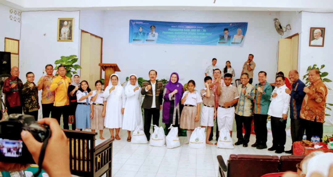 Serahkan Bantuan ke Sejumlah Panti Asuhan, Sekdaprov Sumut Beri Semangat dan Pesan ke Anak-anak