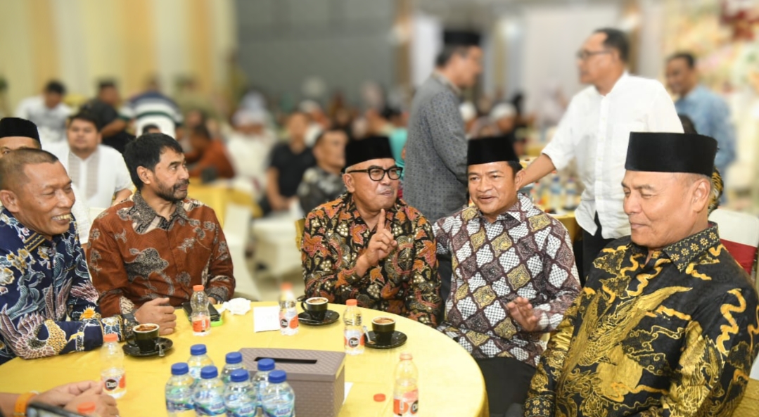 Silaturahmi dengan Pj Gubernur Aceh, Pj Gubsu Hassanudin Harap Hubungan Aceh dan Sumut Semakin Kuat