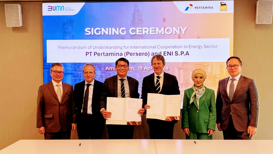 Perkuat Ketahanan Energi Nasional, Pertamina – ENI Tandatangani MOU Kerja Sama Pengelolaan Hulu Migas