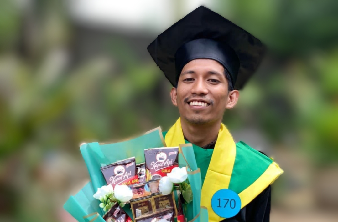 Musakkir Basri, Merayakan Wisuda dengan Menerbitkan Buku Puisi