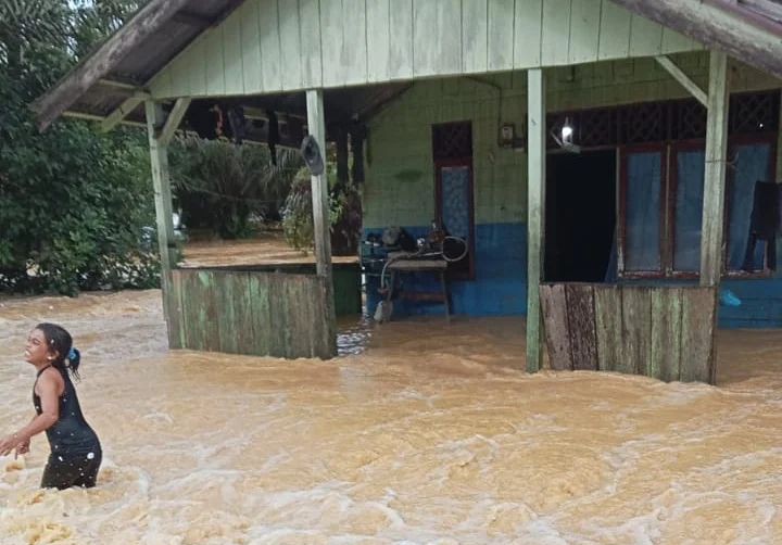 Banjir Rendam Satu Desa di Subulussalam '201 Jiwa Terdampak'