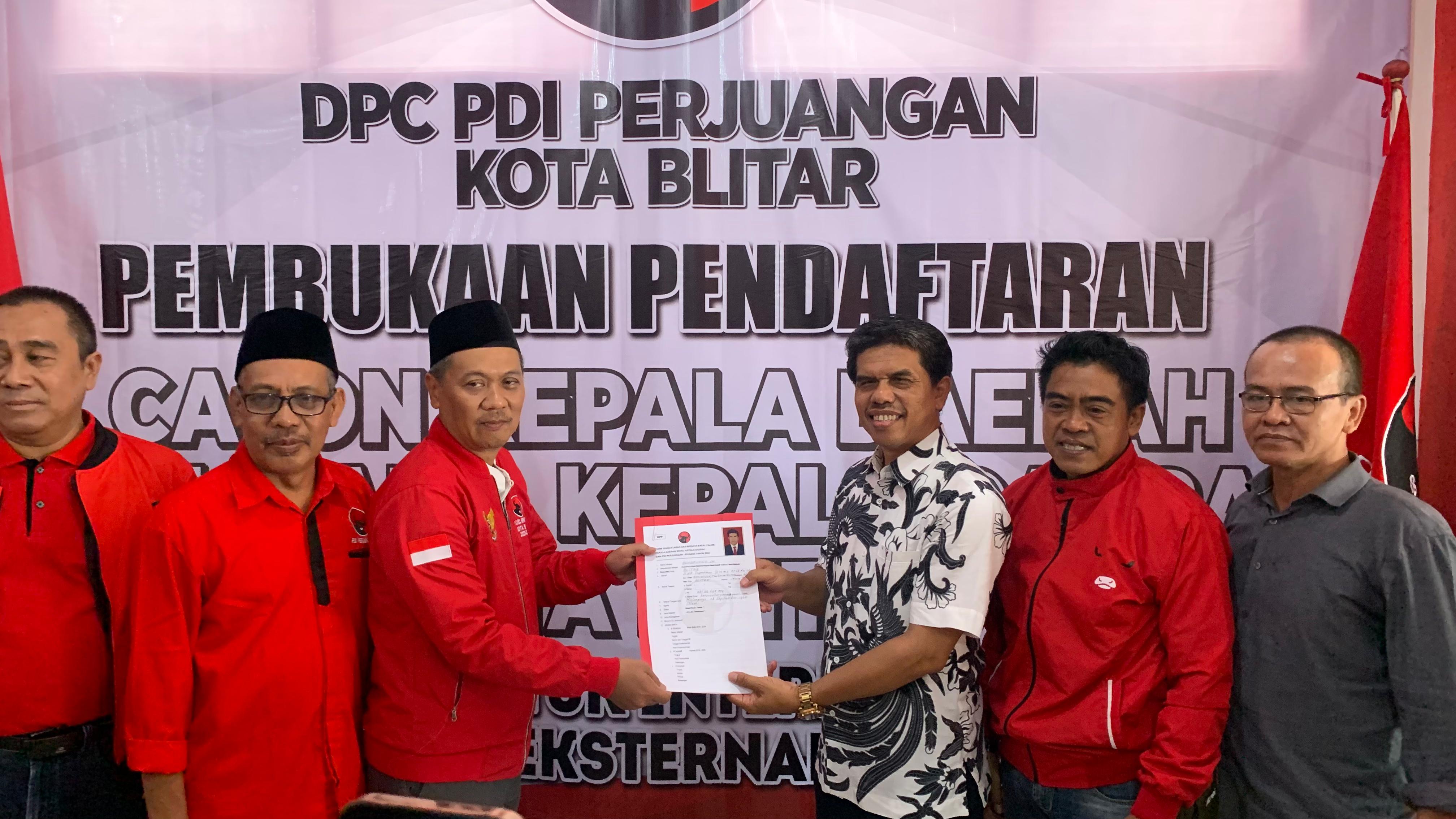 Petani hingga Tukang Batu Dukung Haryono Maju Jadi Calon Wali Kota Blitar Lewat PDI Perjuangan