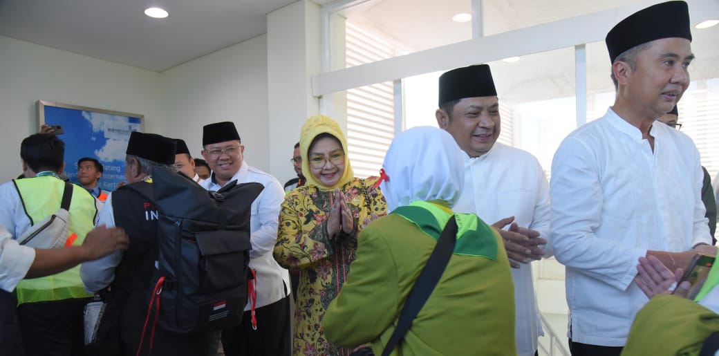 Itje Siti Dewi Bersyukur Pelepasan 440 Jemaah Haji Kloter Pertama Embarkasi Kertajati Berjalan Lancar