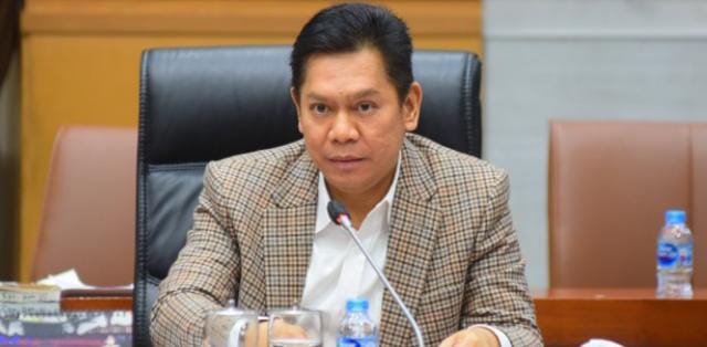 Komisi III dan Pemerintah Sepakati Pembahasan RUU tentang MK Dilanjutkan pada Rapat Paripurna