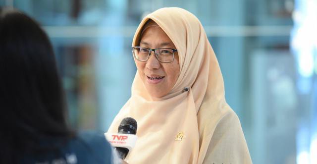 Ledia Hanifa Soal Pendidikan Tinggi Tertiary Education: Pernyataan Sembrono dan Tidak Solutif