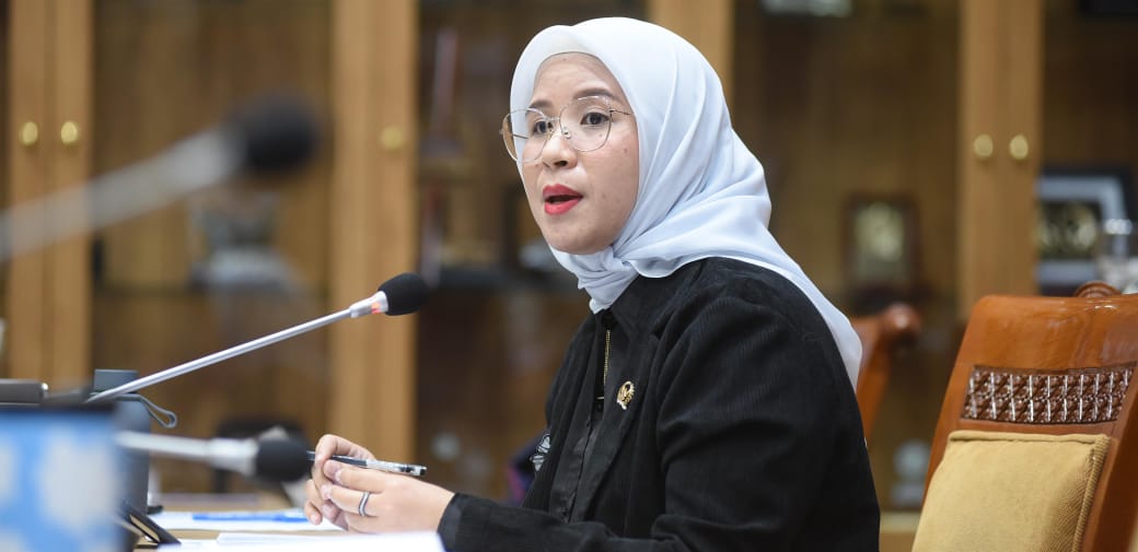 Ratih Singkarru : Ironi Besar, Indonesia Emas 2045 Tapi Akses Pendidikan Tinggi Dibatasi