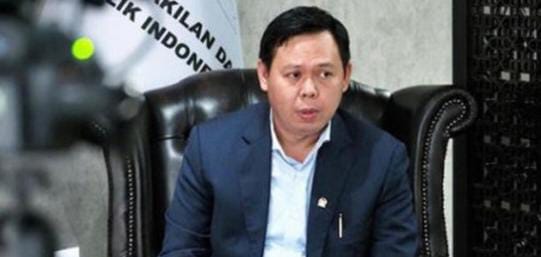 UKT PTN Naik Drastis, Sultan Minta Pemerintah Tingkatan Bantuan Operasional PTN