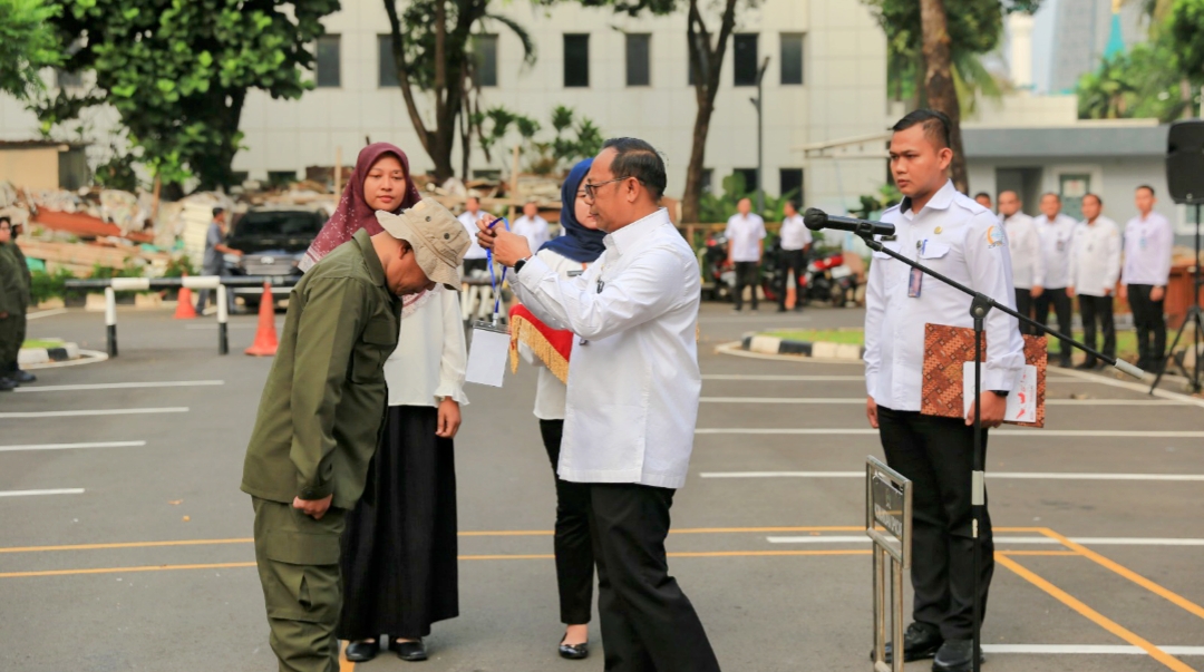 Sekjen DPD RI Rahman Hadi Melepas 96 P3K Diklat Latsar Ke Rindam Jaya
