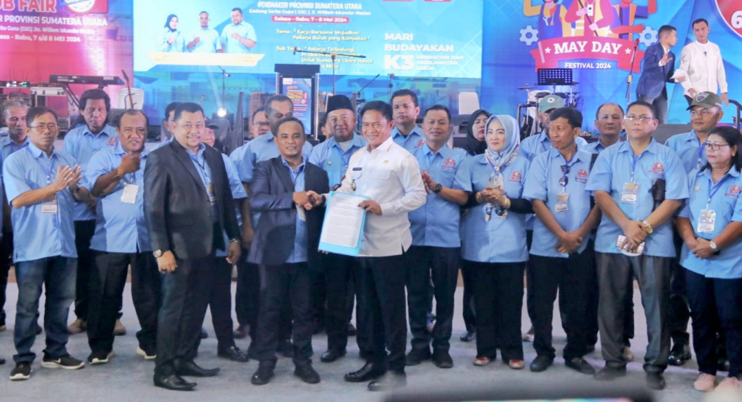 Peringatan Mayday 2024, Pj Gubernur Hassanudin Dapat Penghargaan dari Serikat Pekerja/Buruh Sumut