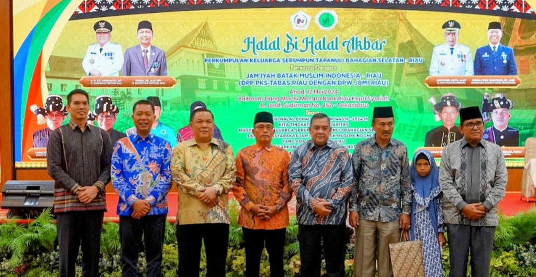 Pj Gubri SF Hariyanto Halalbihalal Bersama Perkumpulan Keluarga Serumpun Tapanuli Selatan di Riau