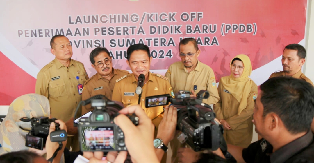 Launching PPDB Tingkat SMA/SMK Secara Online, Pj Gubernur: Jangan Paksakan Calon Peserta Didik Masuk Sekolah Negeri