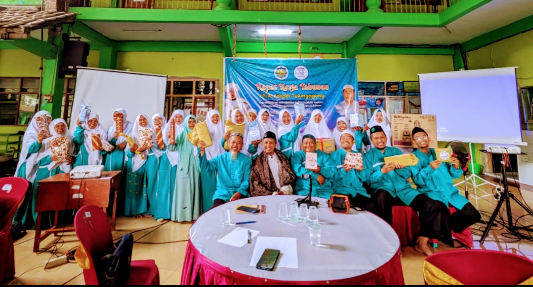 Rapat Kerja LPI Al Azhaar: Menata Profesionalisme Dakwah Pendidikan