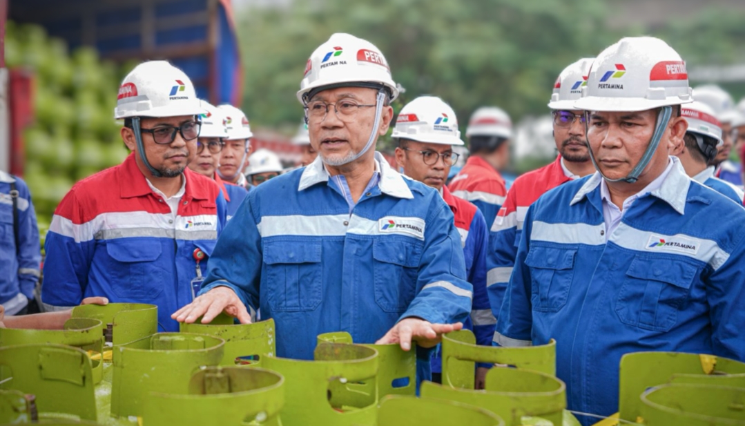 Pastikan Isi gas LPG Sesuai Takaran Mendag Bersama Pertamina Patra Niaga Kunjungi SPBE di Tanjung Priok