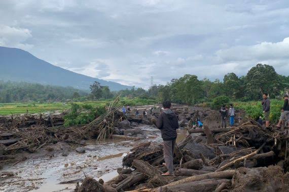 Satu Warga Agam Ditemukan, Total Korban Meninggal Galodo Sumbar 62 Orang