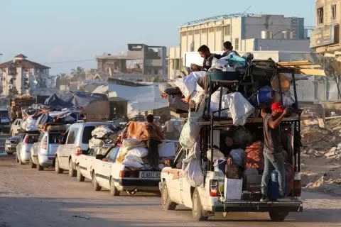 Ratusan Ribu Warga Palestina Tinggalkan Rafah