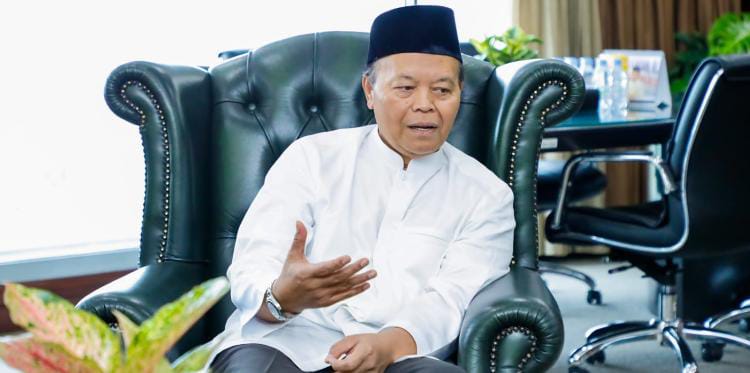 Tolak Bansos Judi Online, HNW: Mestinya Pemerintah Satu Sikap Selamatkan Indonesia dari Darurat Judi Online