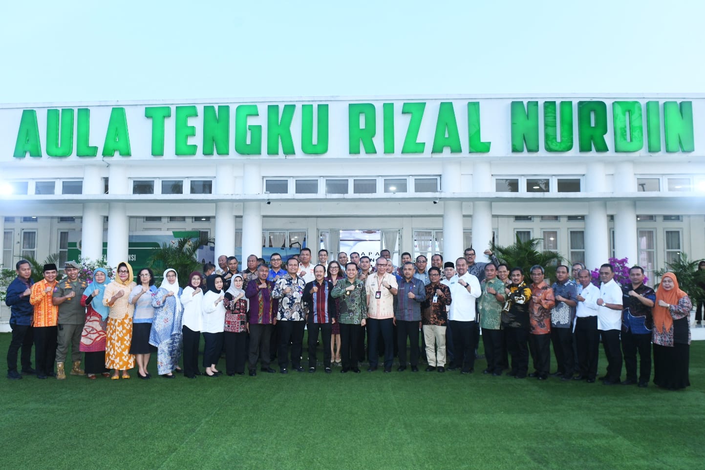 Pimpin Rapat Perdana bersama OPD, Pj Gubernur Agus Fatoni Sampaikan Sejumlah Program Prioritas