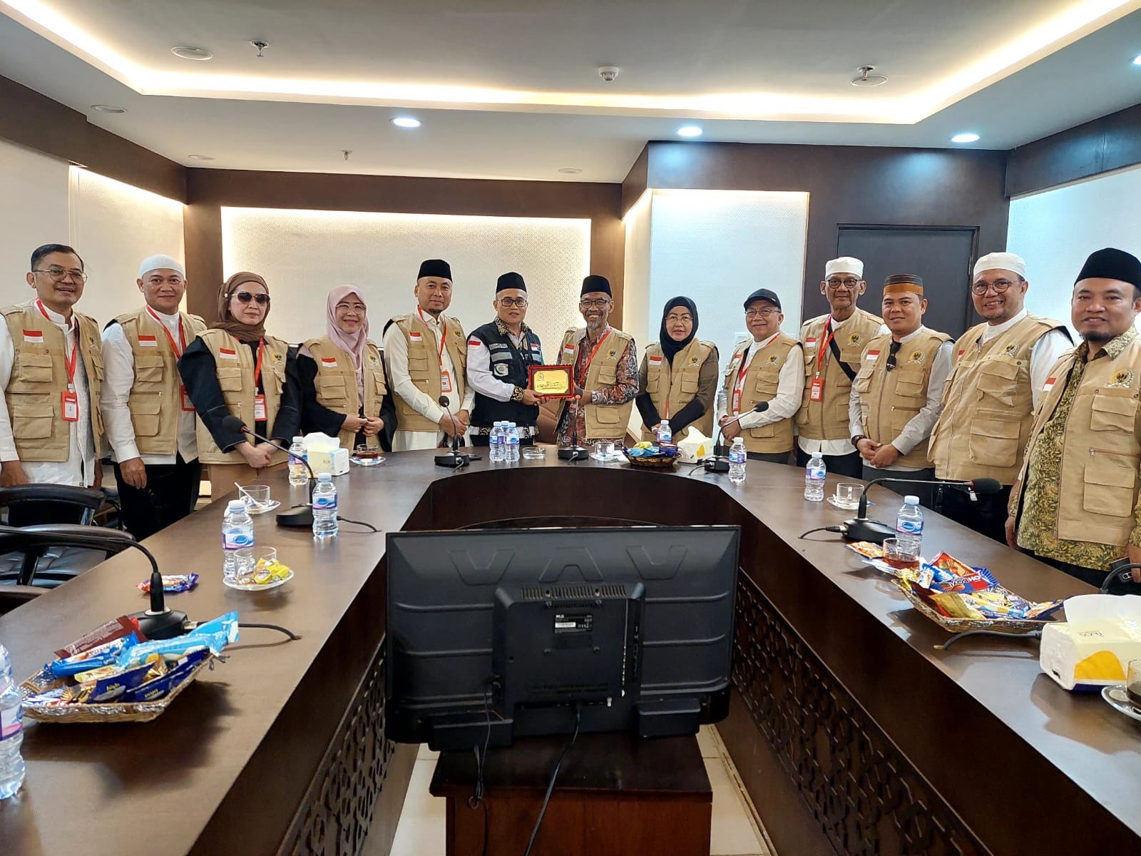 TIM PENGAWASAN HAJI DPD RI DI MEKKAH NILAI PEMERINTAH TAK SERIUS KELOLA DAN JALANKAN KEBIJAKAN HAJI RAMAH LANSIA