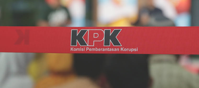 KPK Geledah Ruang Badan Pengadaan Barang/Jasa Semarang