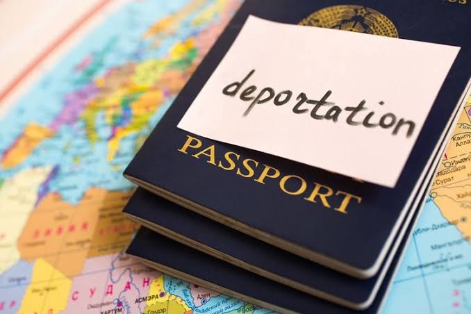 Pemerintah Ancam Deportasi 103 WNA di Bali