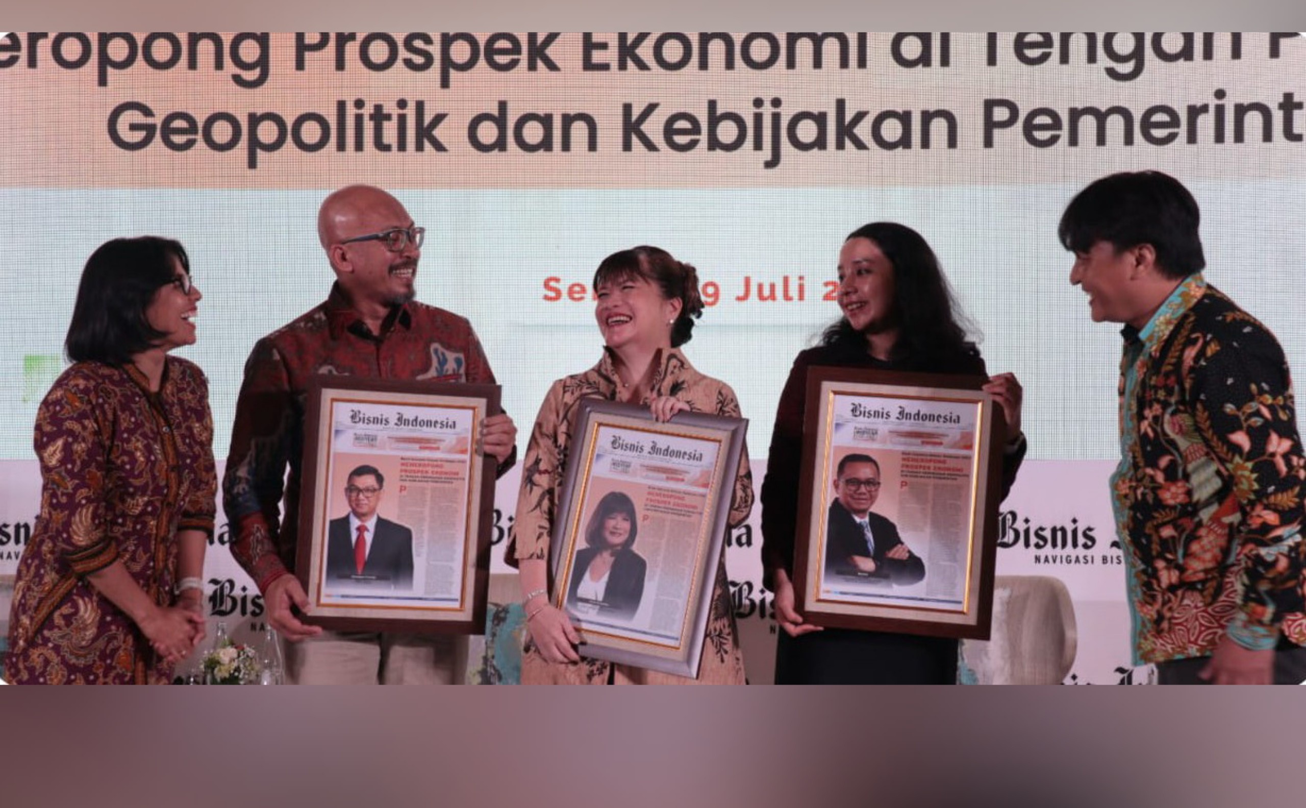 Ketum APINDO Sebut Investasi Asing di Indonesia Sempat Alami Pelemahan
